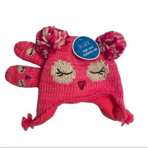 NWT - The Children’s Place Hat and Mittens Set - 6-12 months